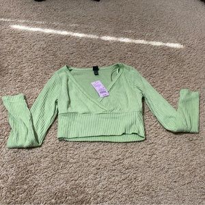 Green long sleeve crop top new w tags
